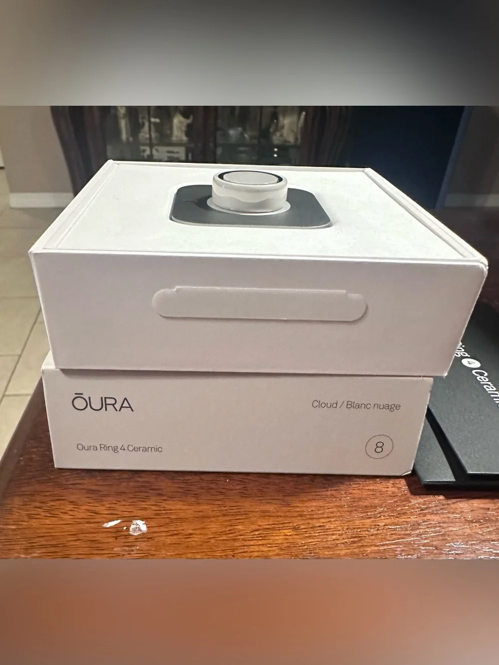 Oura Gen 4 Ceramic Ring - Size 8 Cloud New in open box condition